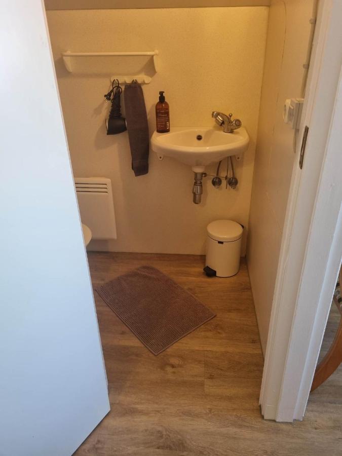 Flaga 2 Guesthouse Hrífunes Екстериор снимка